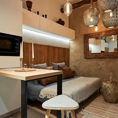 In The Center Of Next To The Apartament Burgas